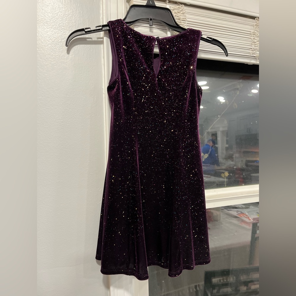 Girls purple dress size 7 - Picture 5 of 11